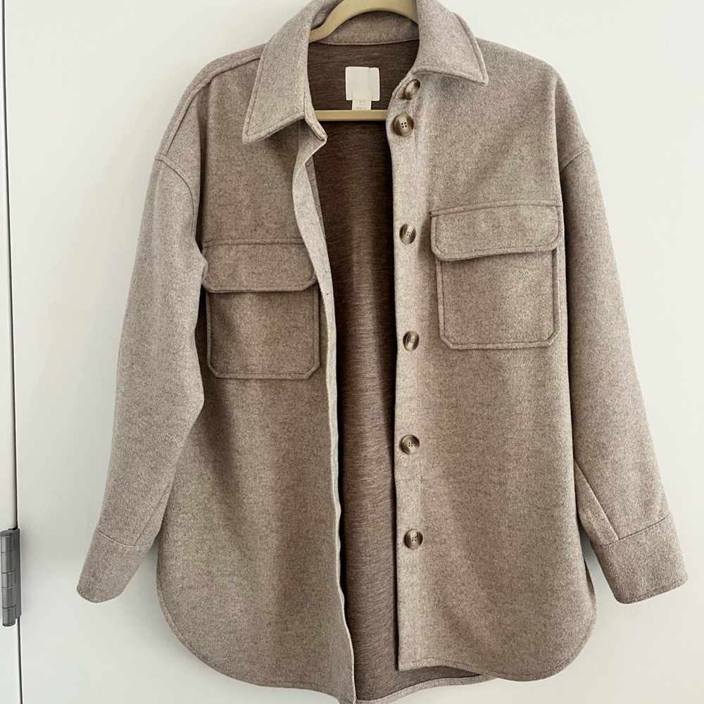 H&M shacket size S
